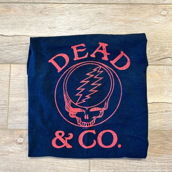 Dead & Co. shirt from 2017 Fenway show - Picture 4 of 5
